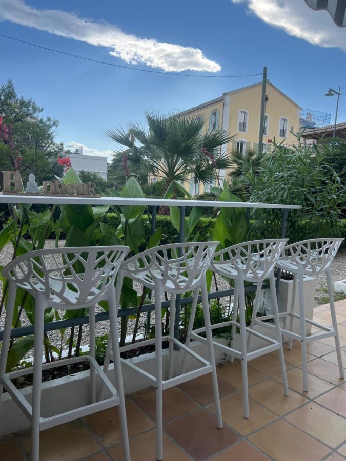 Winter Palace Cannes Exterior foto